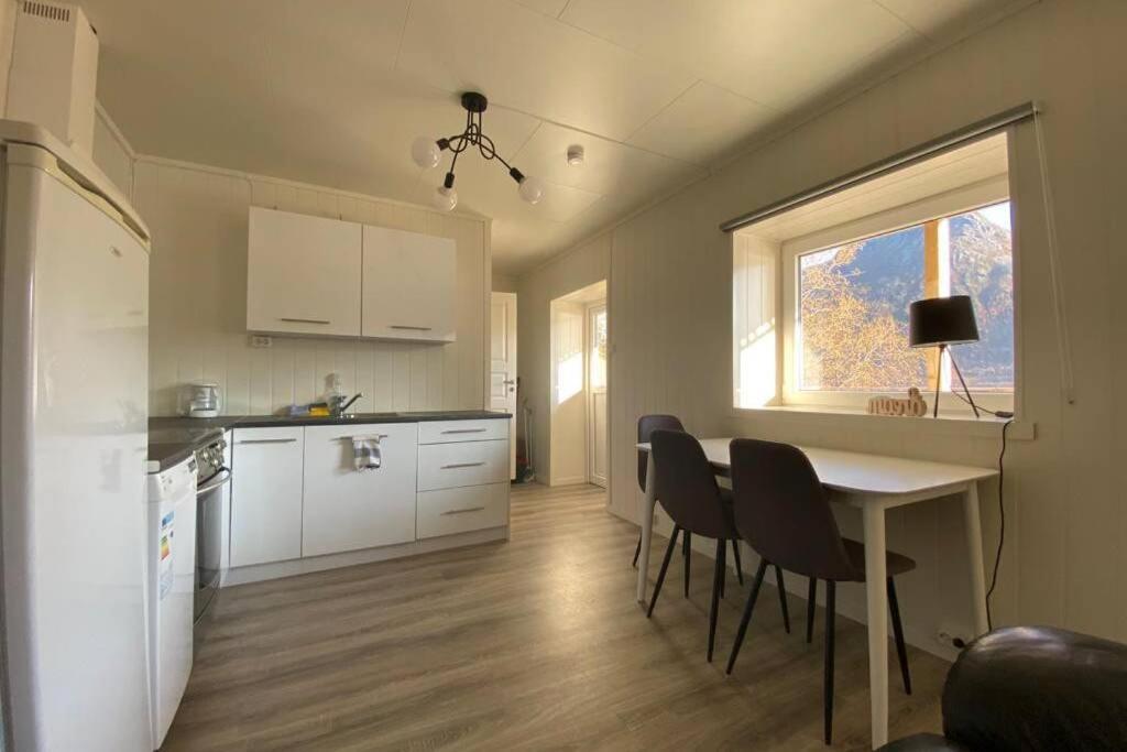 Waterfront Senja 3 Apartman Torsken Kültér fotó